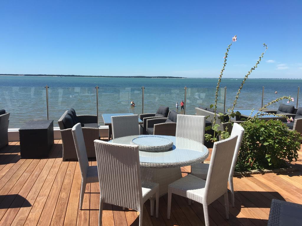 Beach Hotel - Le Grand Chalet Ronce-les-Bains Exteriör bild
